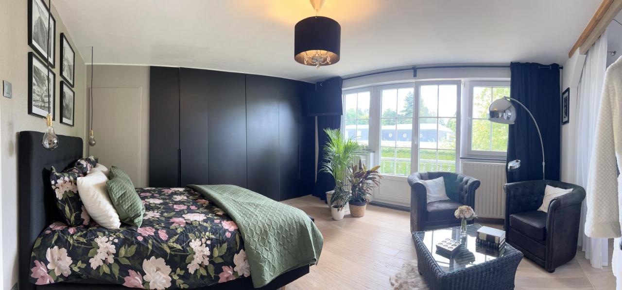 Bed & Bokes Aan De Maaskant Lanaken Ngoại thất bức ảnh