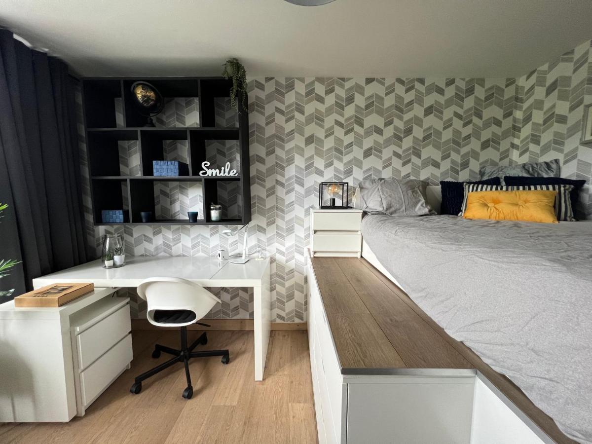Bed & Bokes Aan De Maaskant Lanaken Ngoại thất bức ảnh